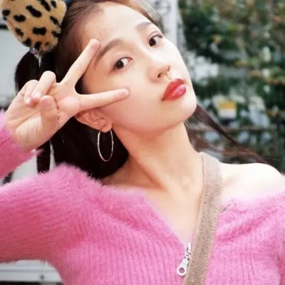 九个学生的短片